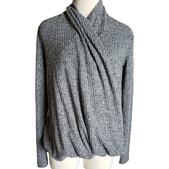 Anthropologie AKEMI+ KIN Gray Wrap Front Cardigan Boho Oversized Mod Sweater XS - Picture 1 of 12